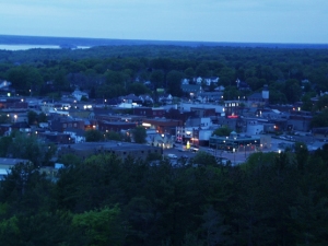 r001.jpg